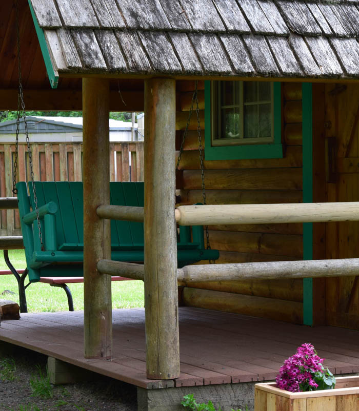 Kampers-west-Camping-RV-Park-cabin